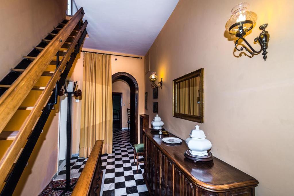 Appartement Art Deco 1920 Vicino Autostrada 40 Min Roma à Orte Extérieur photo