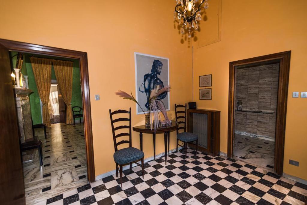 Appartement Art Deco 1920 Vicino Autostrada 40 Min Roma à Orte Extérieur photo
